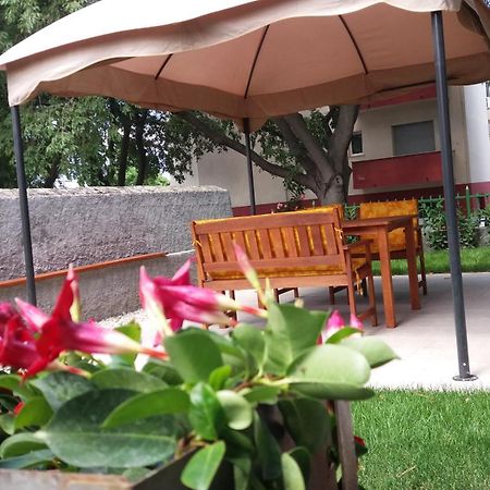 Garden Apartment Vanya Split Exterior foto